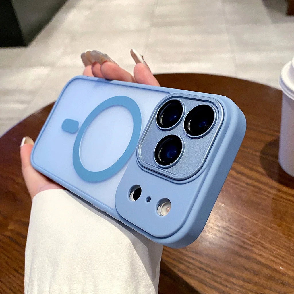 Magnetic Clear Shockproof Case iPhone 17 Pro Max