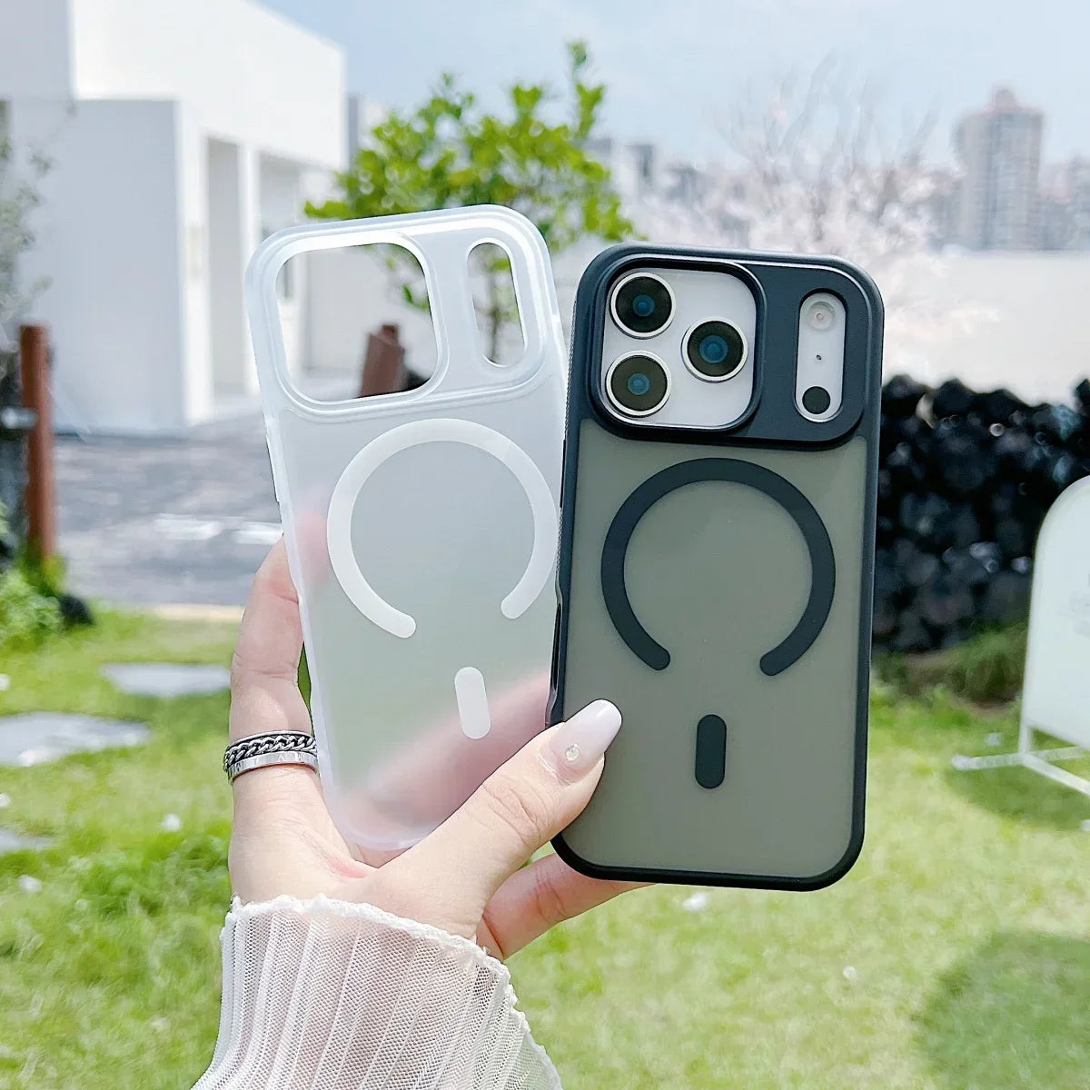 Matte Translucent Magnetic Case iPhone 17 Pro Max