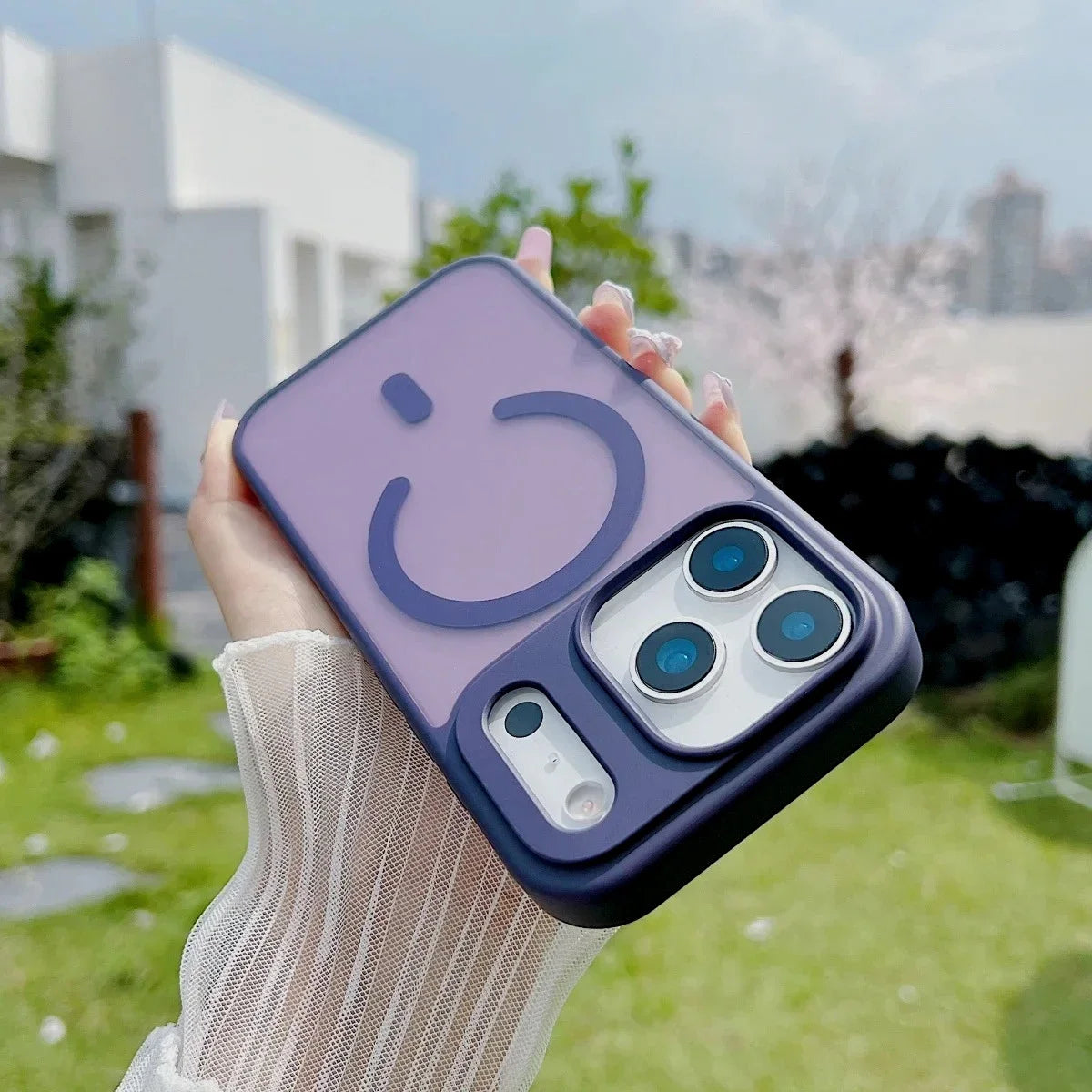 Matte Translucent Magnetic Case iPhone 17 Pro Max