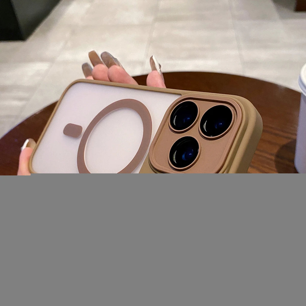 Magnetic Clear Shockproof Case iPhone 17 Pro Max